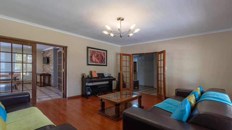 5 Bedroom Property for Sale in Northgate Western Cape